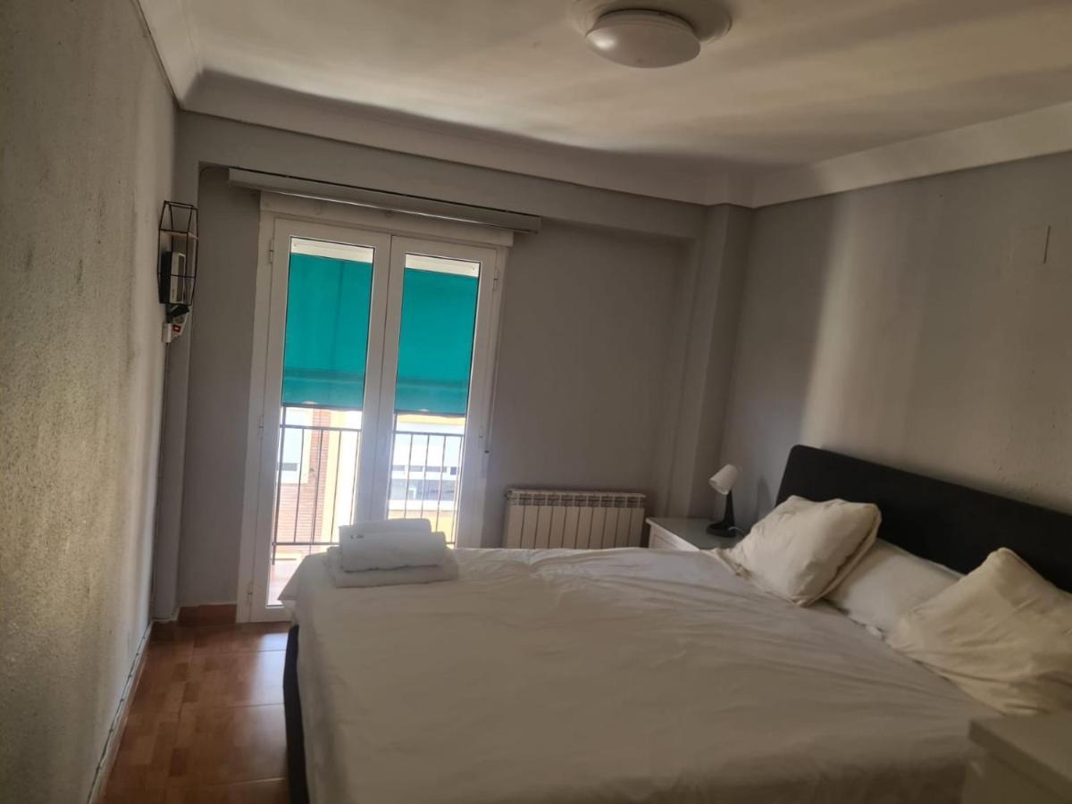 Apartamento Zaragoza Plaza Europa מראה חיצוני תמונה
